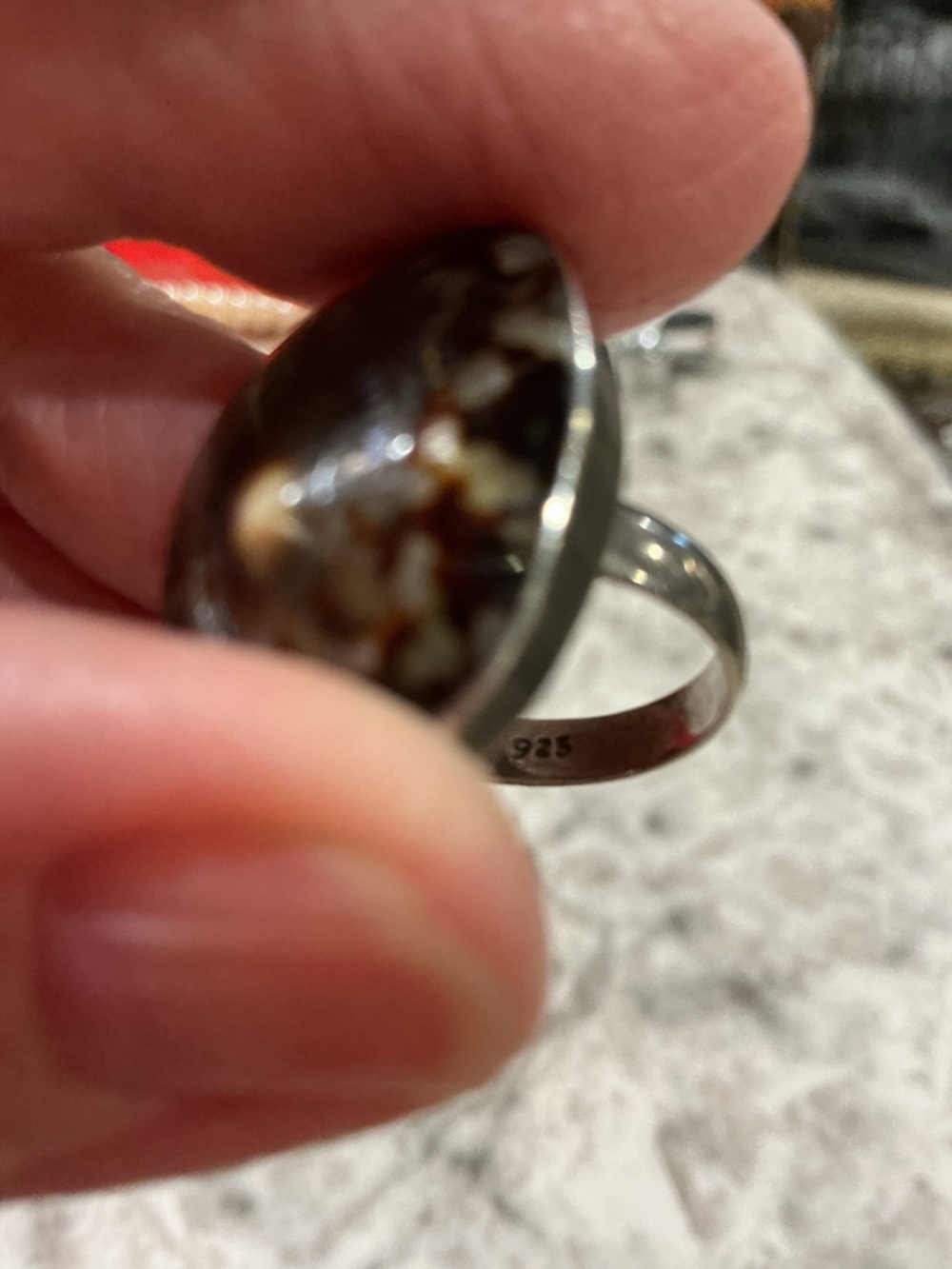 Vintage Handcrafted Brown Limpet Shell Ring 8 - Picture 7 of 15
